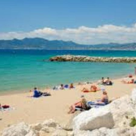 Le Castille - A Deux Pas Des Plages Cannes Exterior photo
